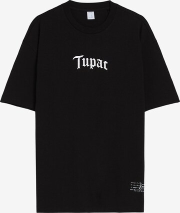 Tricou de la Bershka pe negru: față