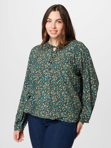 Tom Tailor Women + Blouse in Green: front