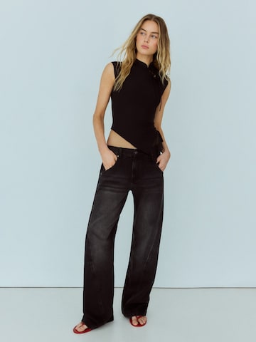 Barrel Jeans di Bershka in nero