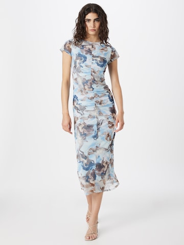 Robe Warehouse en bleu : devant