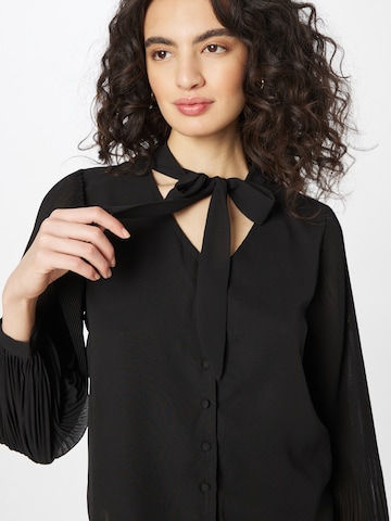 Camicia da donna 'Luzia' di ABOUT YOU in nero