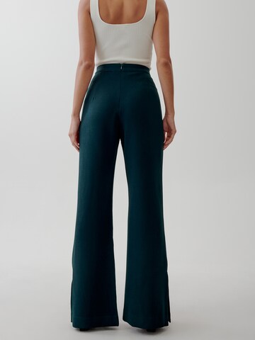 Tussah Regular Pants 'ASHLEY' in Green: back