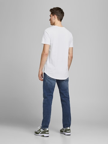 JACK & JONES جينز مضبوط قميص 'Noa' بلون أبيض
