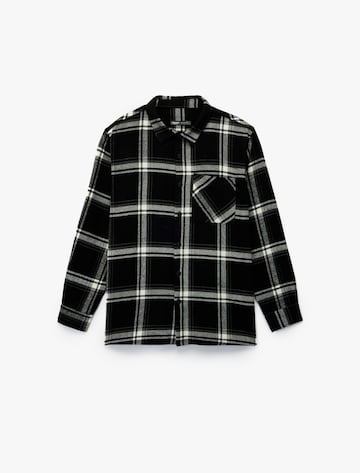 Koton Regular fit Button Up Shirt in Black