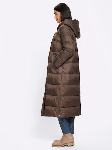 Cappotto invernale di heine in marrone