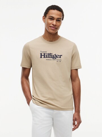 T-Shirt TOMMY HILFIGER en beige : devant