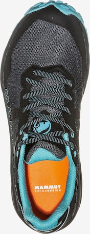 MAMMUT Flats 'Sertig Ii' in Black