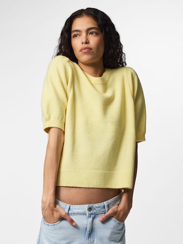 T-shirt 'ALYX ' PIECES en jaune : devant