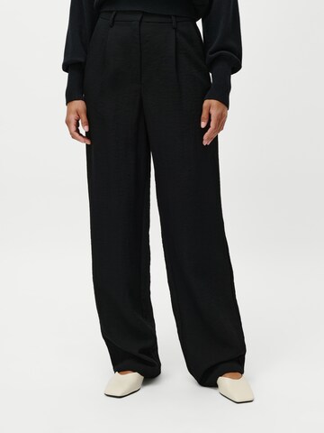 LeGer by Lena Gercke Wide leg Παντελόνι πλισέ 'Thorina' σε μαύρο: μπροστά