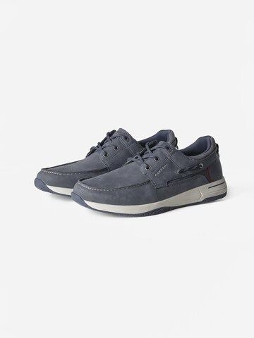 KOROSHI Låg sneaker i blå