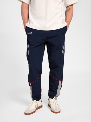 Hummel Loosefit Sporthose in Blau
