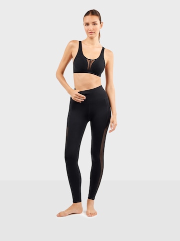 Gisela Slimfit Leggingsit värissä musta