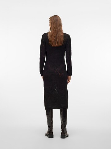VERO MODA Gebreide jurk 'NELLA' in Zwart