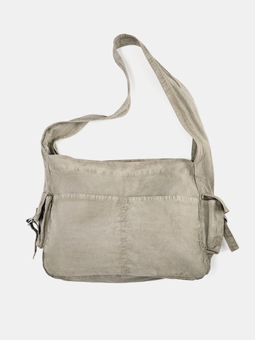 Pull&Bear Schultertasche in Grün