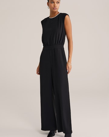 WE Fashion - Macacões em preto: frente