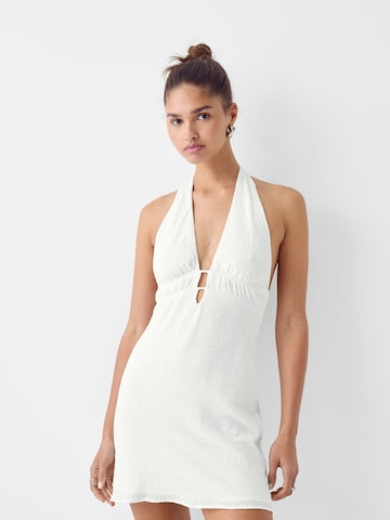 Robe d’été Bershka en blanc : devant