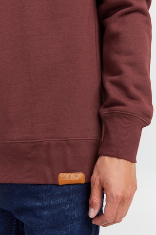 !Solid Sweatshirt 'Trip-O-Neck' in Rot