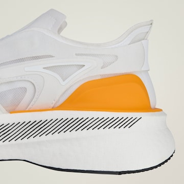 ADIDAS BY STELLA MCCARTNEYTenisice za trčanje 'Ultraboost 5' - bijela boja