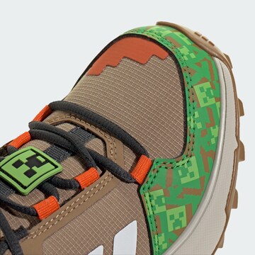 ADIDAS TERREX Lage schoen 'Minecraft AX4R' in Bruin