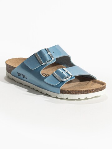 Mule 'Tracy' Bayton en bleu