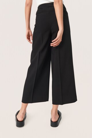 SOAKED IN LUXURY Wide Leg Hose 'Corinne' in Schwarz