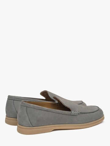 Estro Moccasin '09-4504' in Grey