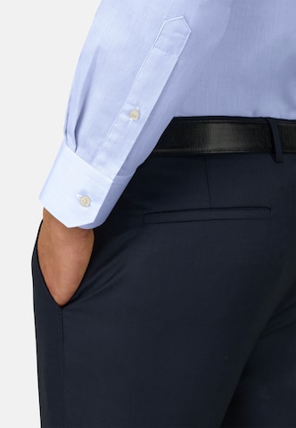 Chemise Boggi Milano en bleu : sur le côté