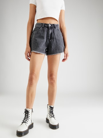 Regular Jean 'Lilli Shorts' ABOUT YOU en gris : devant