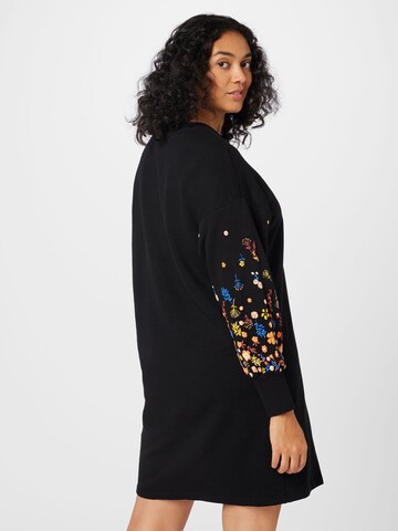 Robe 'CALLA' ONLY Carmakoma en noir