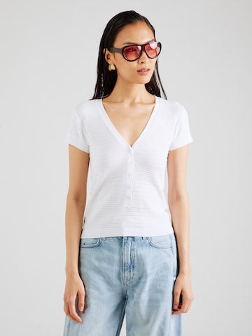 DRYKORN Sweater 'ALKUNA' in White: front