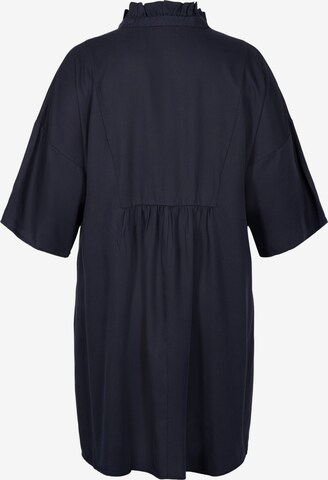 Robe 'Frigg' Zizzi en noir