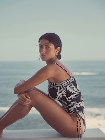 Bandeau Maillot de bain modelant Next en noir