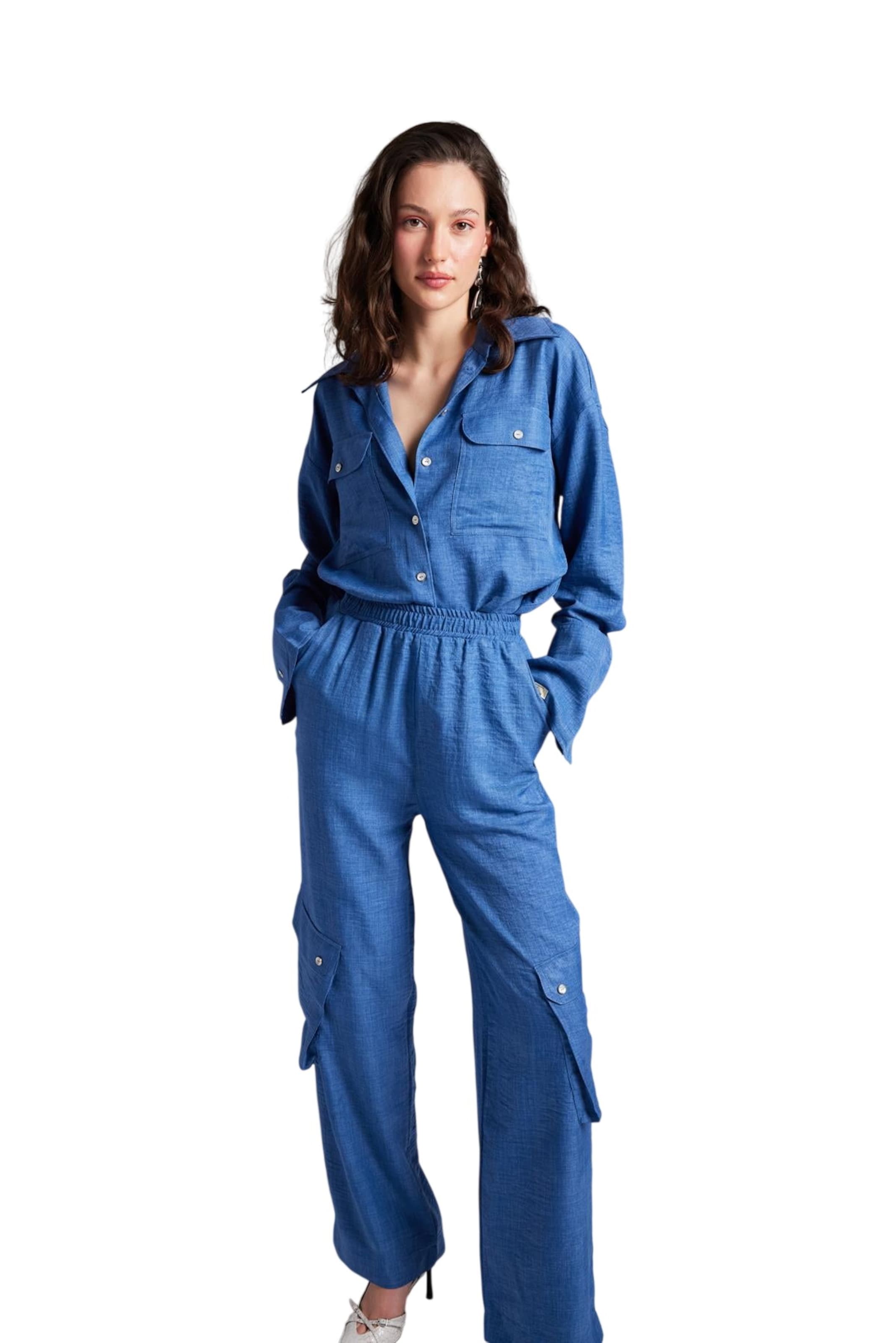 HOLLY LOLLY Loosefit Hose in Blau: Vorderseite