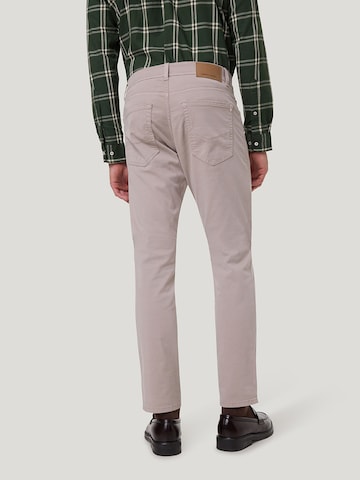 PIERRE CARDIN Slimfit Jeans 'PC-Lyon' in Grün