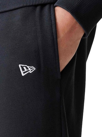 regular Pantaloni sportivi 'Pantalon new era negro yankees nos mlb midi jogger 6' di NEW ERA in nero
