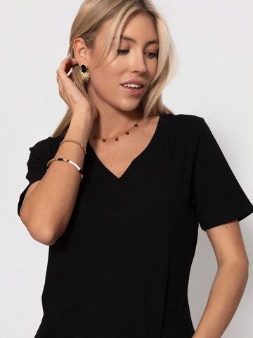 SASSYCLASSY T-shirt i svart