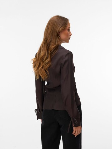 Camicia da donna 'VMLogalan' di VERO MODA in marrone