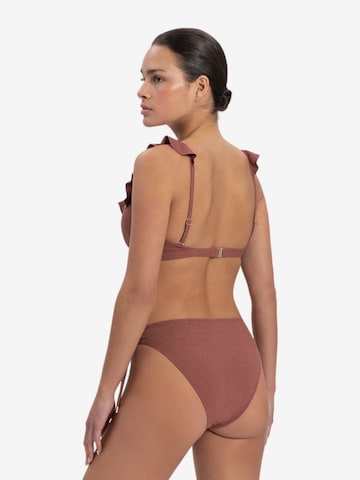 Beachlife Triangle Bikini Top 'Rouge' in Brown