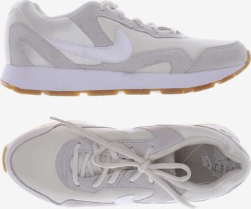 NIKE Sneakers & Trainers in 40,5 in White: front