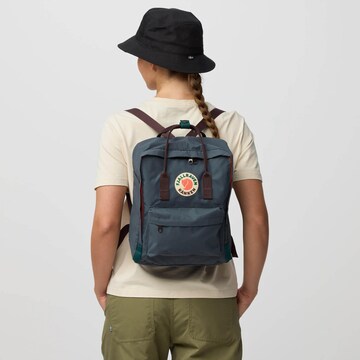 Fjällräven Backpack 'Kånken' in Grey