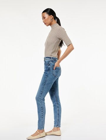 Koton Flared Jeans in Blau