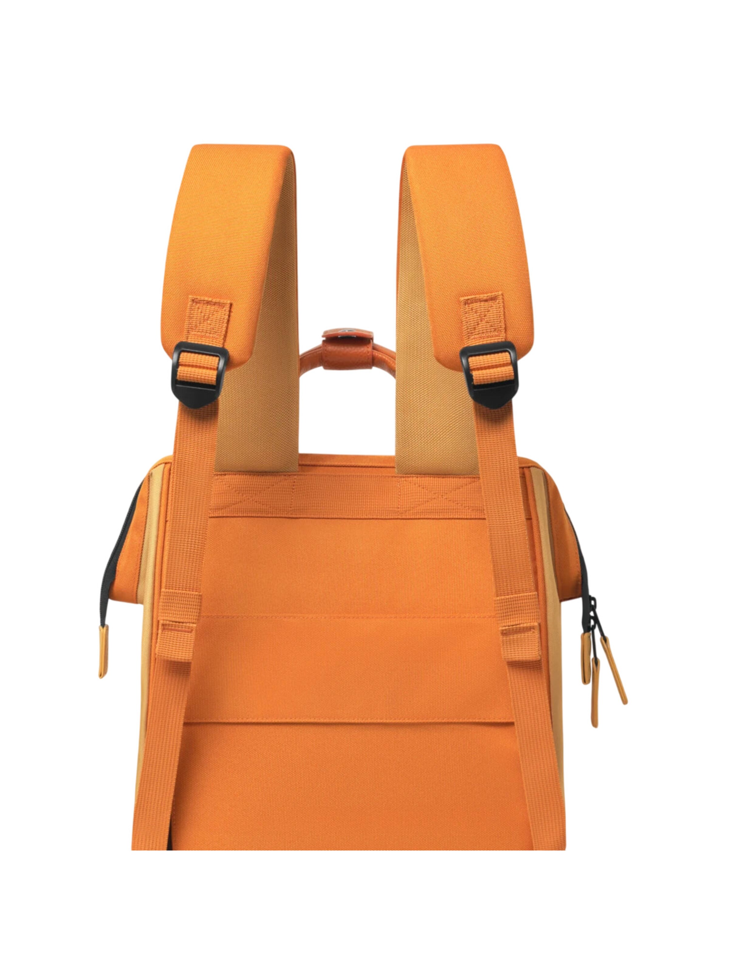 Cabaia Backpack 'Grasse M' in Orange