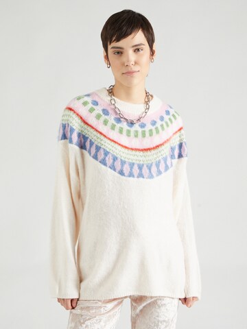 Monki Sweater in White: front