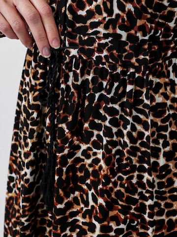 Bigdart - Vestido em castanho