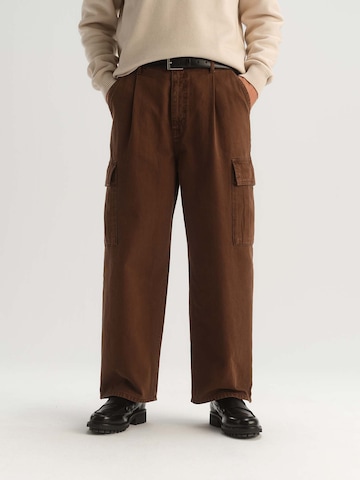 Wide leg Pantaloni con pieghe di TRAPP in marrone: frontale