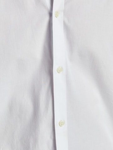 JACK & JONES - Ajuste estrecho Camisa 'Cardiff' en blanco