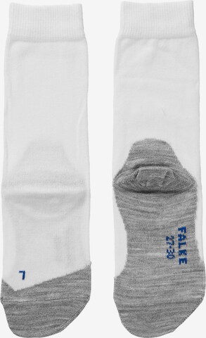 Chaussettes 'Sunny Days' FALKE en blanc : devant