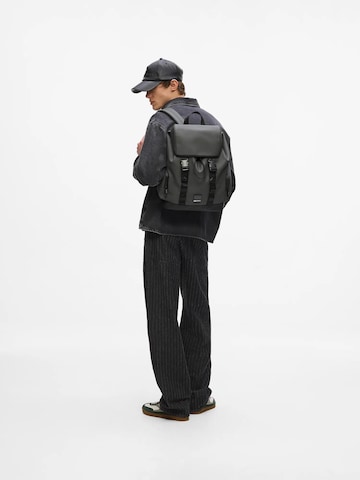 KARL LAGERFELD JEANS Rugzak 'Venture' in Grijs