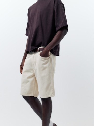 Pull&Bear Regular Jeans in Beige
