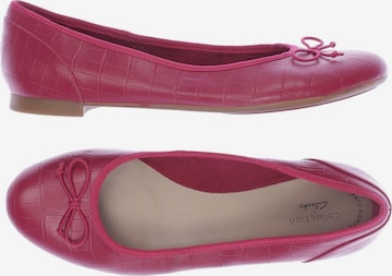 CLARKS Flats & Loafers in 40 in Pink: front